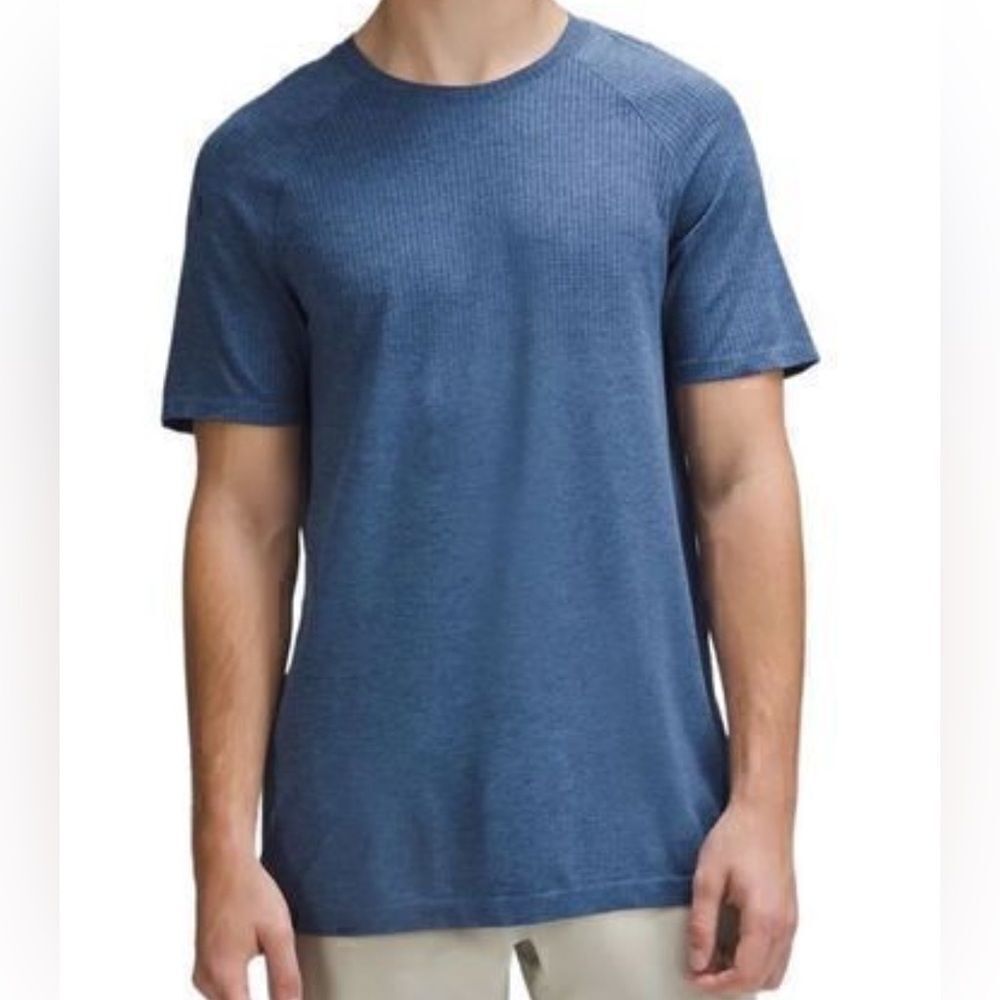 Lululemon Metal vent tech SS